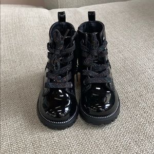 Toddler girls (never worn) Maggie & Zoe boots!